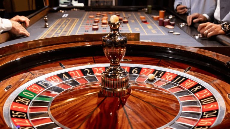 123p Live Casino và Slot Online